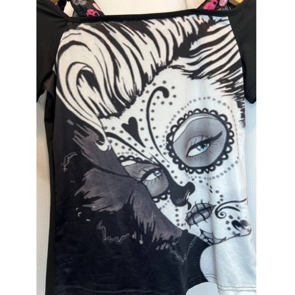 Banned Apparel Sugar Skull Top Mall Goth Y2K Alt Grunge Punk Graphic Tee Vintage - Picture 3 of 7
